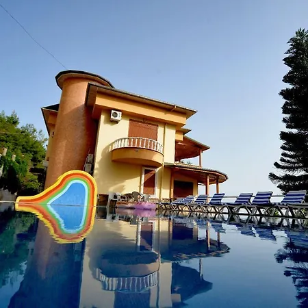 Aylin Holiday Bektas2 Villa *
